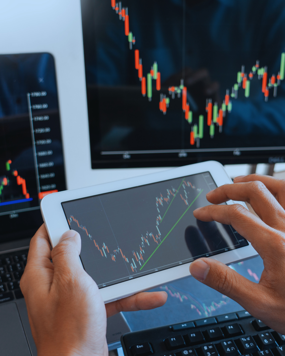 Tecnologia robusta para escalar a operação de bancos, corretoras, gestoras e fintechs 